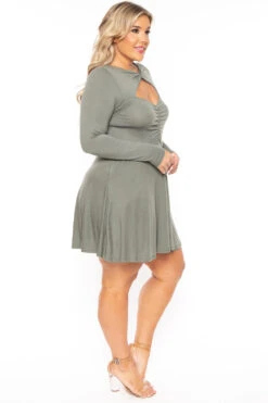 Plus Size Amry Flare Cutout Dress - Olive -Kitchensuppliesdeal curvy sense dresses plus size amry flare cutout dress olive 30103291592801