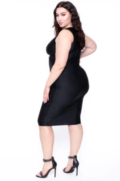 Plus Size Gigi Metallic Emblem Dress - Black -Kitchensuppliesdeal curvy sense dresses plus size gigi metallic emblem dress black 29590494314593