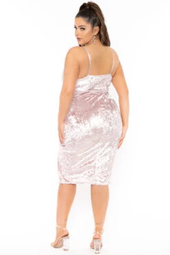 Plus Size Lorraine Velvet Cami Dress - Mauve 5 Plus Size Lorraine Velvet Cami Dress - Mauve -Kitchensuppliesdeal curvy sense dresses plus size lorraine velvet cami dress mauve 30714984693857
