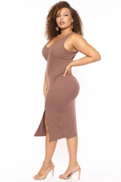 Plus Size Must Have Bodycon Dress - Brown -Kitchensuppliesdeal curvy sense dresses plus size must have bodycon dress brown 30345874407521