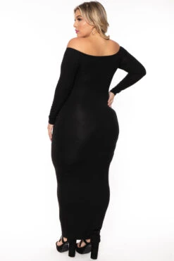 Plus Size Off The Shoulder Maxi Dress - Black -Kitchensuppliesdeal curvy sense dresses plus size off the shoulder maxi dress black 30598771867745