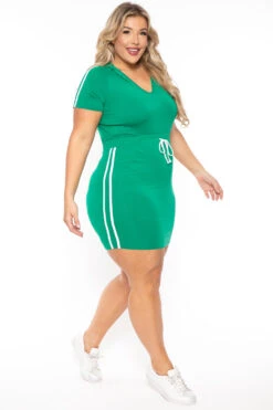 Plus Size Sporty Varsity Stripe Hoodie Dress - Green 4 Plus Size Sporty Varsity Stripe Hoodie Dress - Green -Kitchensuppliesdeal curvy sense dresses plus size sporty varsity stripe hoodie dress green 30453331624033