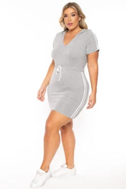 Plus Size Sporty Varsity Stripe Hoodie Dress - Heather Grey -Kitchensuppliesdeal curvy sense dresses plus size sporty varsity stripe hoodie dress heather grey 30119497662561