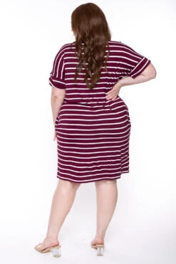 Plus Size Striped Basic T-Shirt Dress - Dark Burgundy 6 Plus Size Striped Basic T-Shirt Dress - Dark Burgundy -Kitchensuppliesdeal curvy sense dresses plus size striped basic t shirt dress dark burgundy 29439913066593