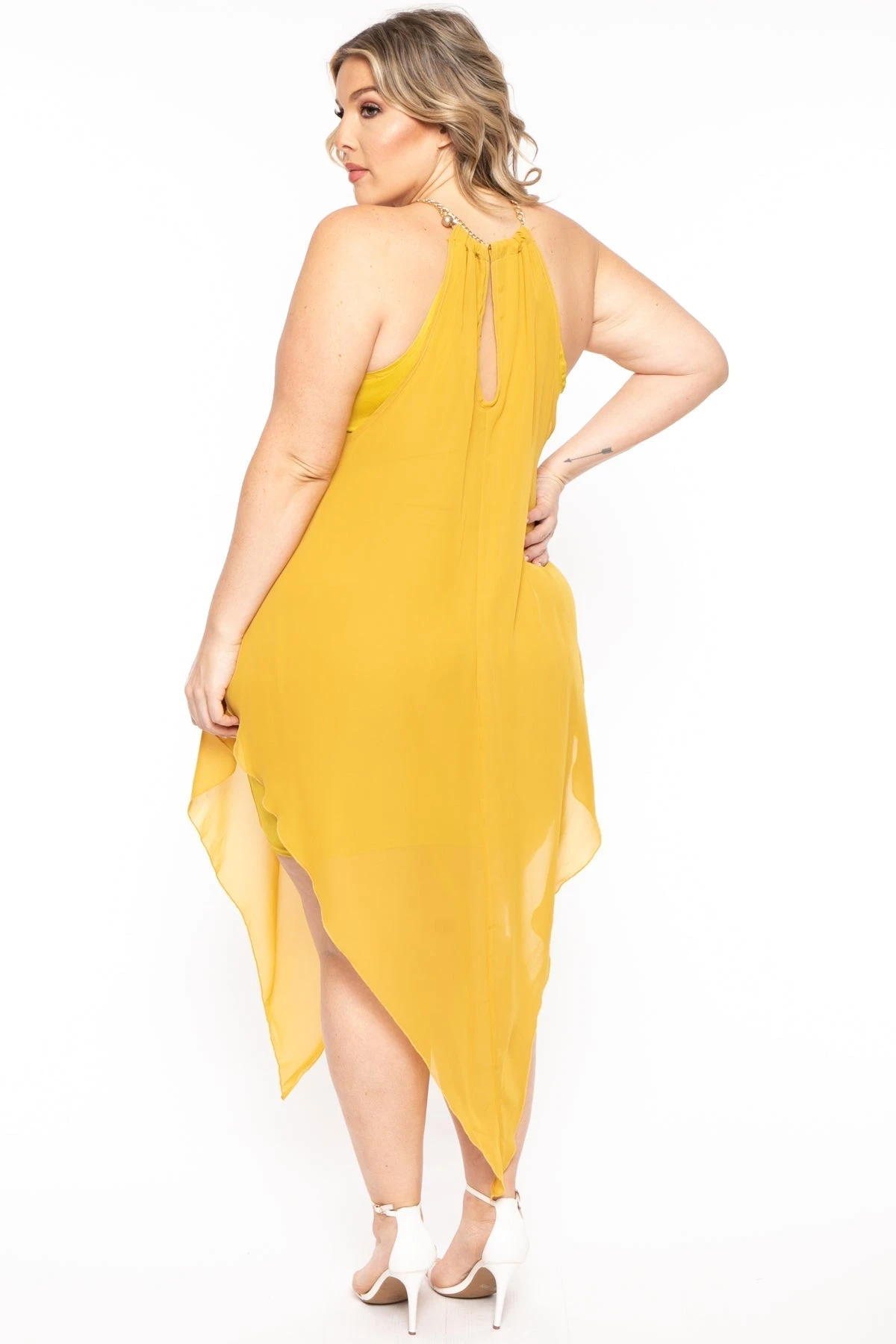 Plus Size Vivian Chain Halter Dress - Mustard Plus Size Vivian Chain Halter Dress - Mustard -Kitchensuppliesdeal curvy sense dresses plus size vivian chain halter dress mustard 31475742179425