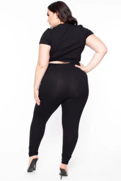 Plus Size Distressed Legging & Crop Top Set - Black -Kitchensuppliesdeal curvy sense matching sets plus size distressed legging crop top set black 29707724652641