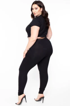 Plus Size Distressed Legging & Crop Top Set - Black -Kitchensuppliesdeal curvy sense matching sets plus size distressed legging crop top set black 29707725078625
