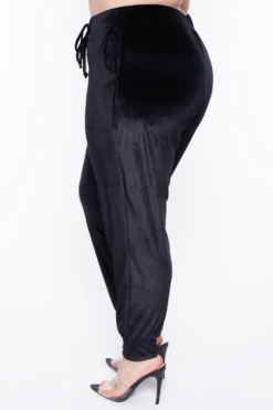 Plus Size Gaby Velour Tank & Jogger Set - Black 6 Plus Size Gaby Velour Tank & Jogger Set - Black -Kitchensuppliesdeal curvy sense matching sets plus size gaby velour tank jogger set black 29589969764449