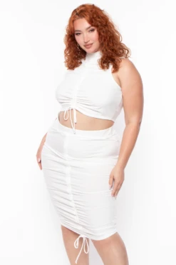 Plus Size Sora Crop Top & Skirt Set - Ivory 4 Plus Size Sora Crop Top & Skirt Set - Ivory -Kitchensuppliesdeal curvy sense matching sets plus size sora crop top skirt set ivory 29254009454689